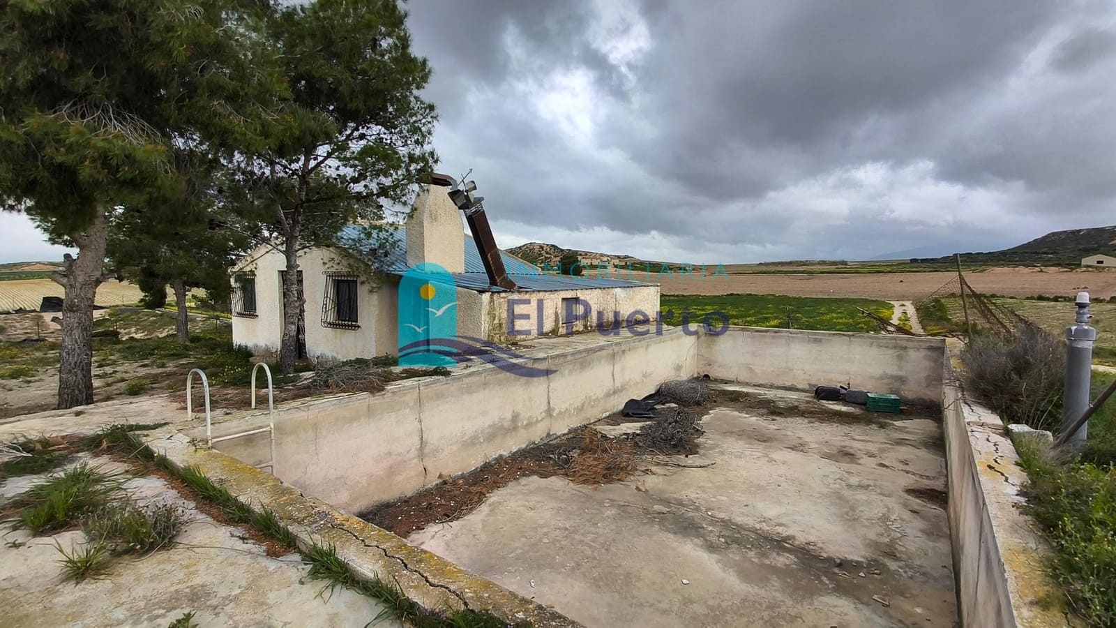 2 chambre Finca/Maison de Campagne à vendre à El Pareton avec piscine - 160 000 € (Ref: 9738656)