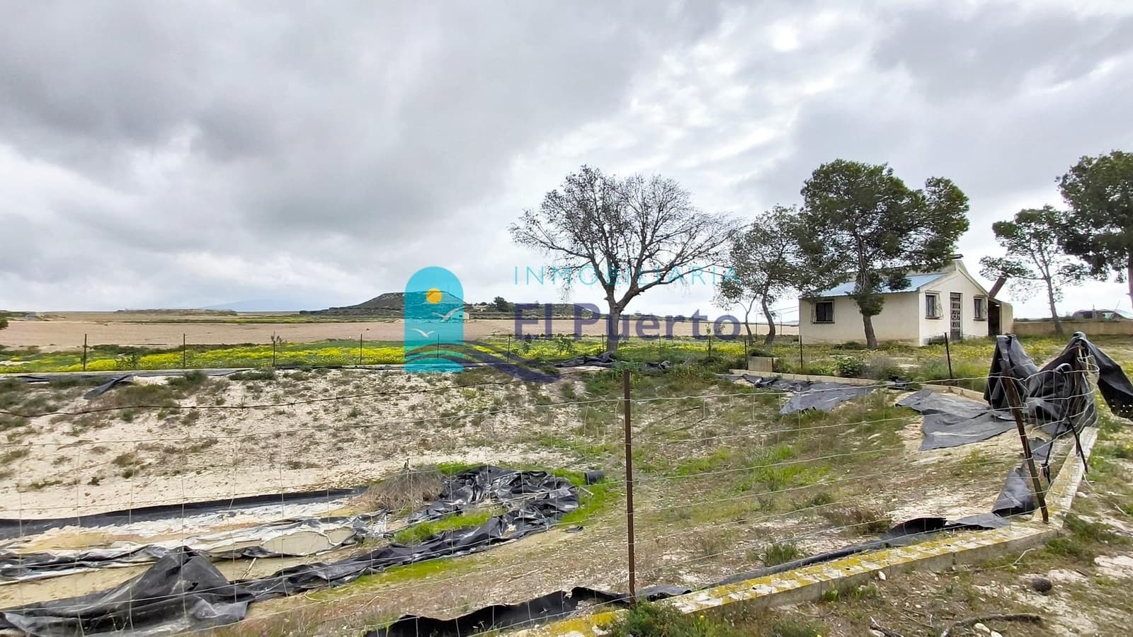 2 chambre Finca/Maison de Campagne à vendre à El Pareton avec piscine - 160 000 € (Ref: 9738656)