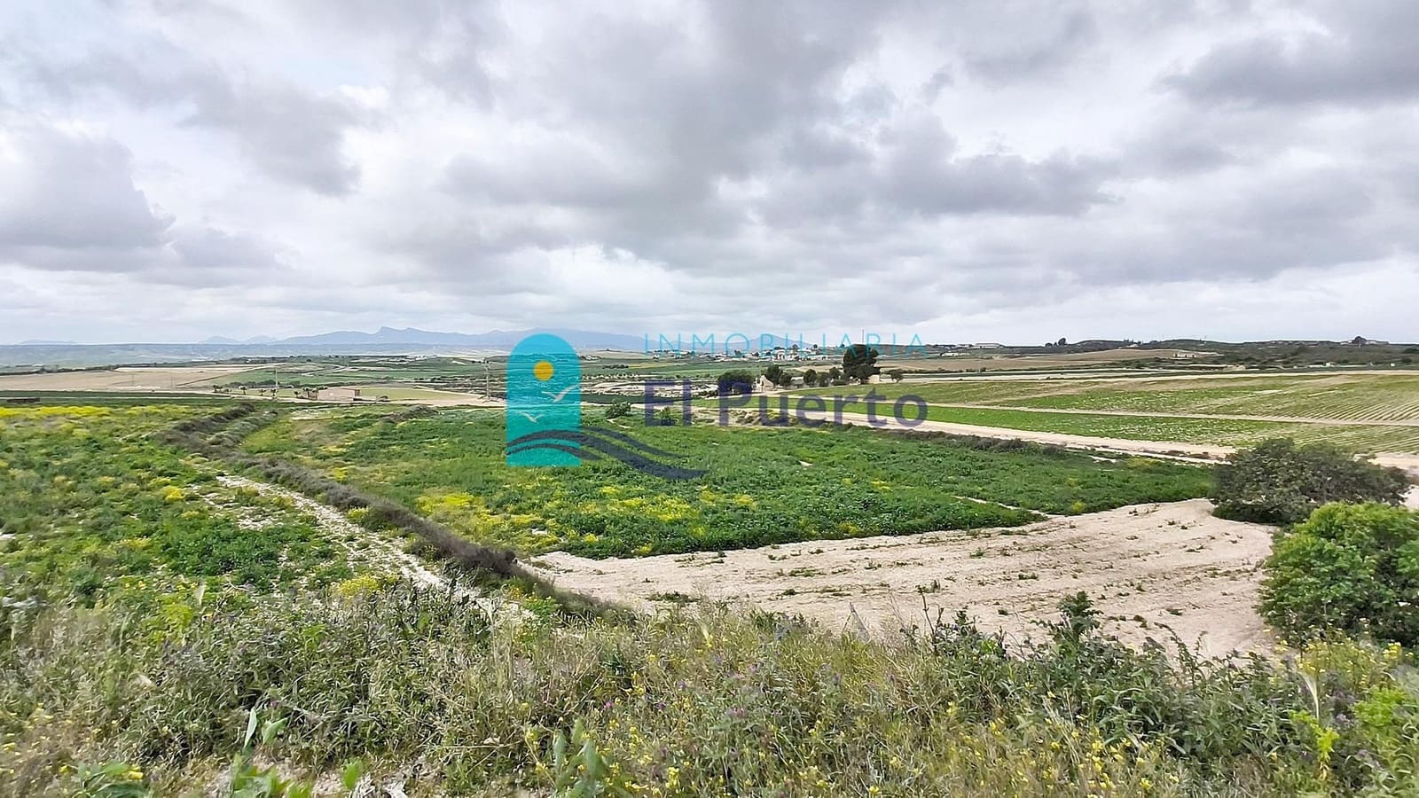 2 chambre Finca/Maison de Campagne à vendre à El Pareton avec piscine - 160 000 € (Ref: 9738656)