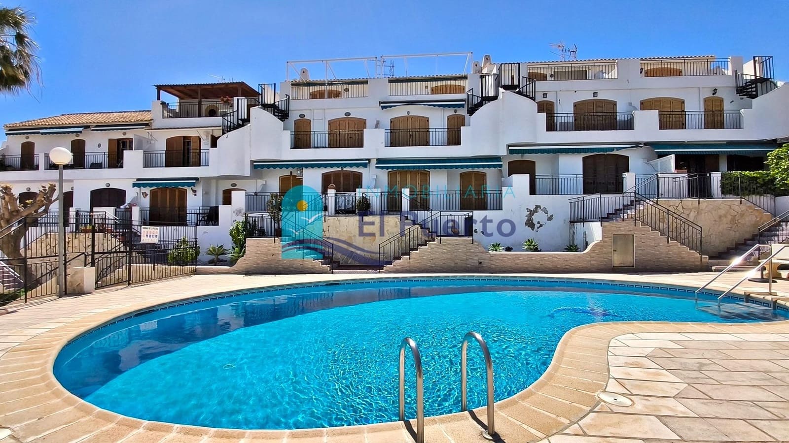 2 bedroom Penthouse for sale in Alamillo with pool - € 210,000 (Ref: 9759063)