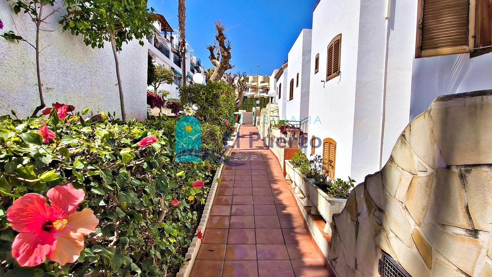 2 bedroom Penthouse for sale in Alamillo with pool - € 210,000 (Ref: 9759063)