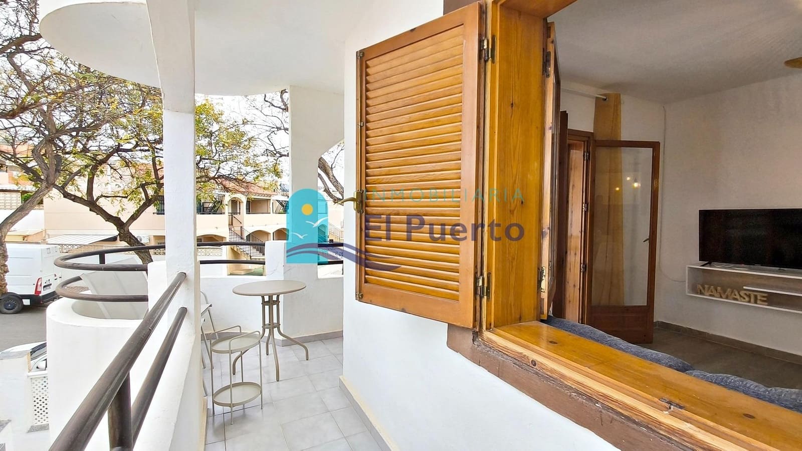 Ático de 2 habitaciones en Alamillo en venta con piscina - 216.900 € (Ref: 9770723)