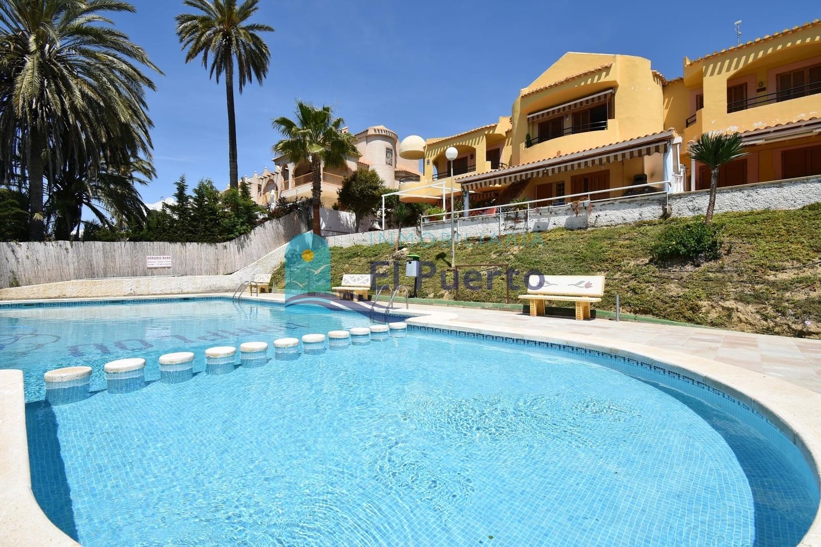 2 bedroom Penthouse for sale in Alamillo with pool - € 216,900 (Ref: 9770723)