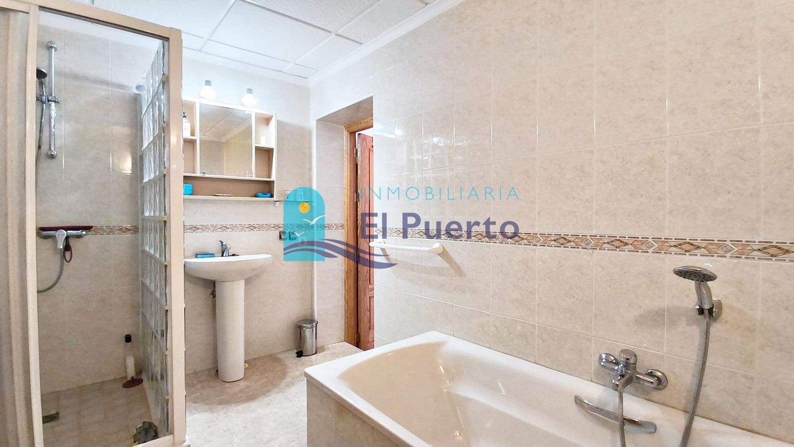 4 soverom Villa til salgs i La Azohia med svømmebasseng - € 599 500 (Ref: 9791145)