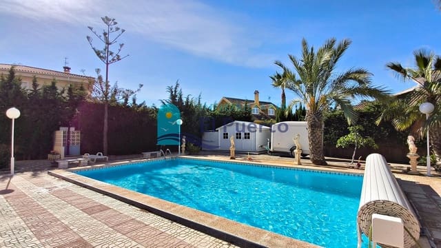 4 soveværelse Villa til salg i La Azohia, Cartagena med swimmingpool - € 599.500 (Ref: 9791145)