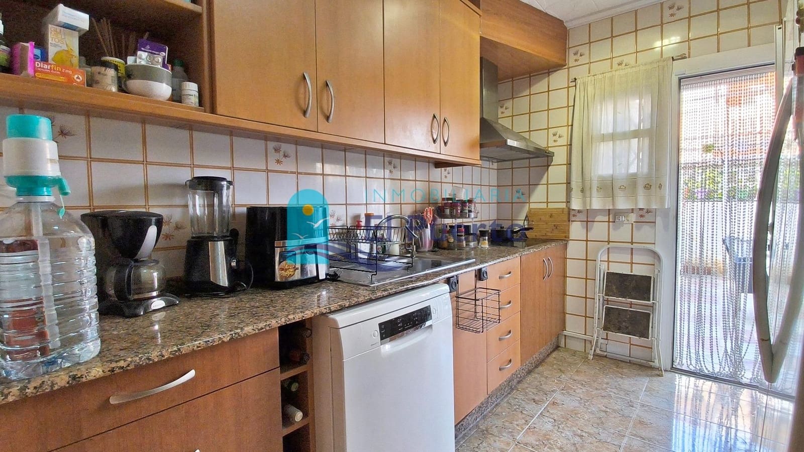 4 soveværelse Strandlejlighed til salg i Puerto de Mazarron med garage - € 294.000 (Ref: 9800643)