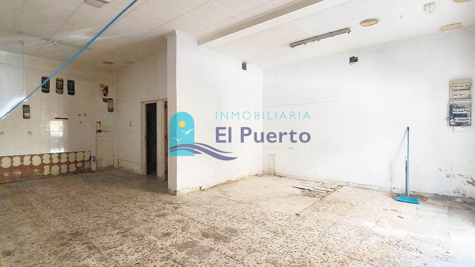 Local Commercial à vendre à Puerto de Mazarron - 79 900 € (Ref: 9818313)