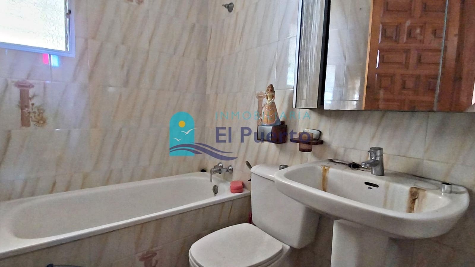 4 bedroom Villa for sale in Puerto de Mazarron with garage - € 420,000 (Ref: 9818315)
