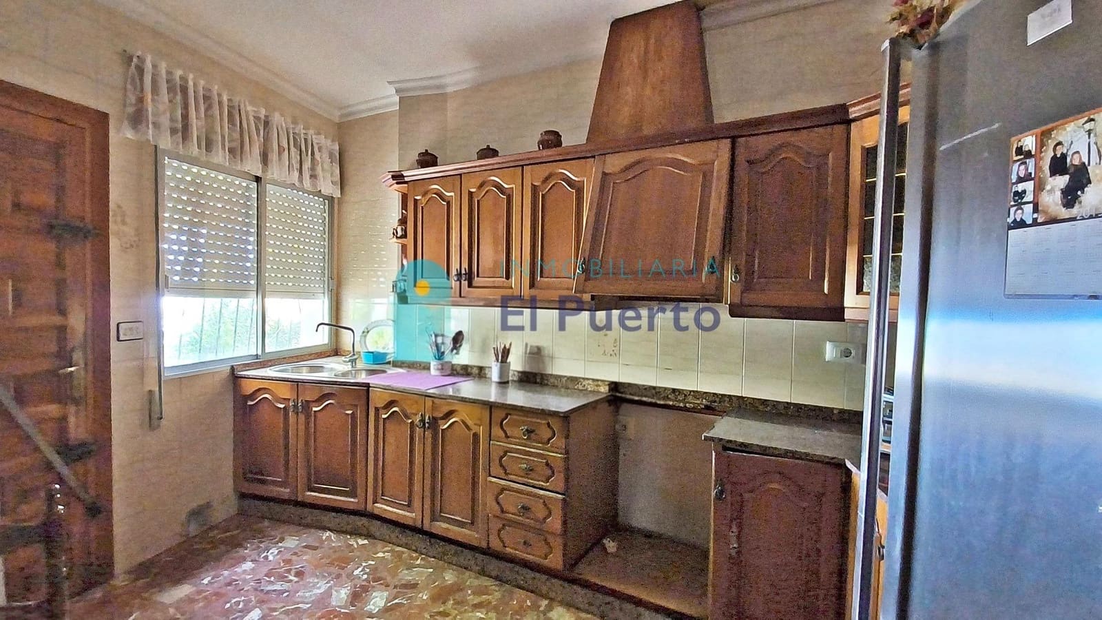 4 bedroom Villa for sale in Puerto de Mazarron with garage - € 420,000 (Ref: 9818315)