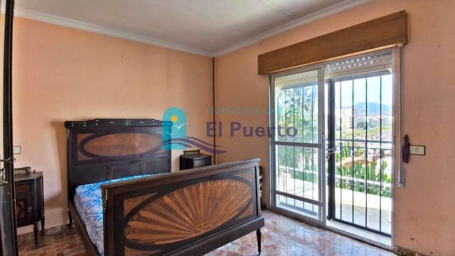 4 bedroom Villa for sale in Puerto de Mazarron, Mazarrón with garage - € 420,000 (Ref: 9818315)