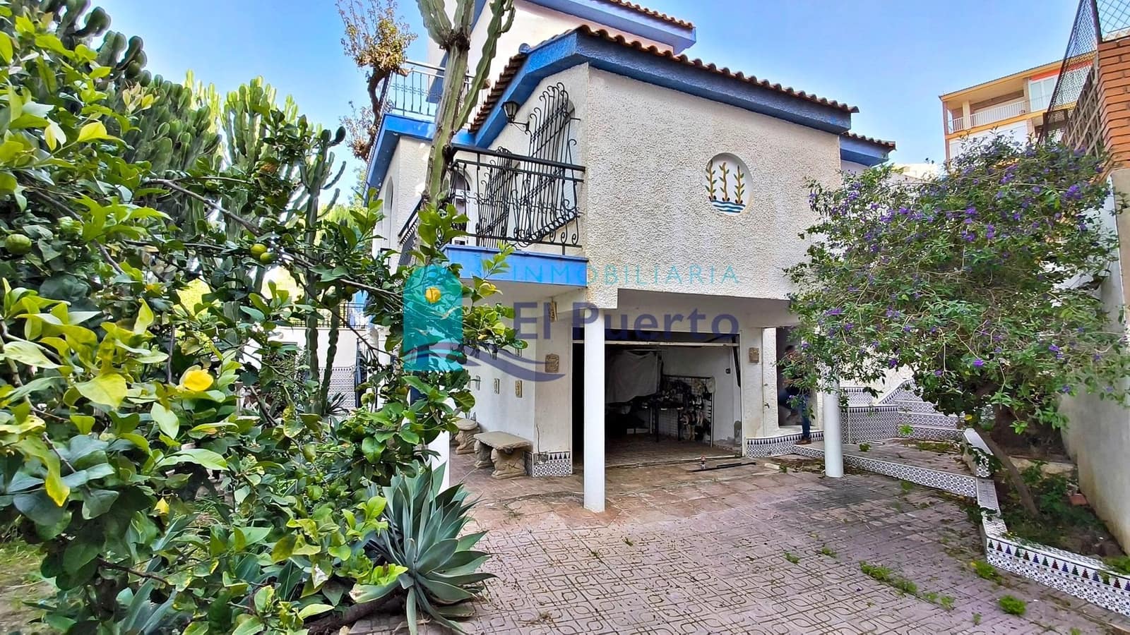 4 bedroom Villa for sale in Puerto de Mazarron with garage - € 420,000 (Ref: 9818315)