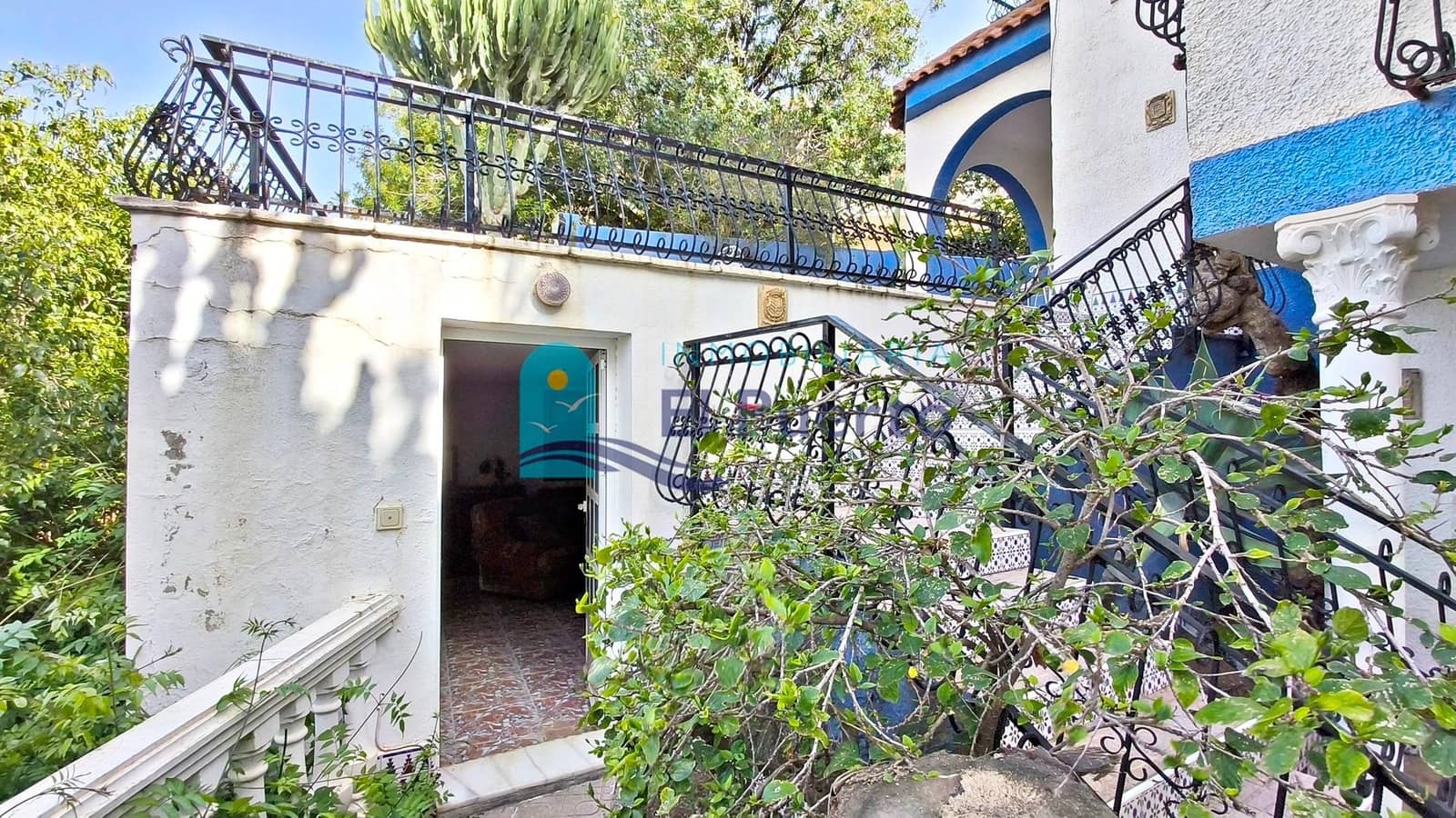 4 bedroom Villa for sale in Puerto de Mazarron with garage - € 420,000 (Ref: 9818315)