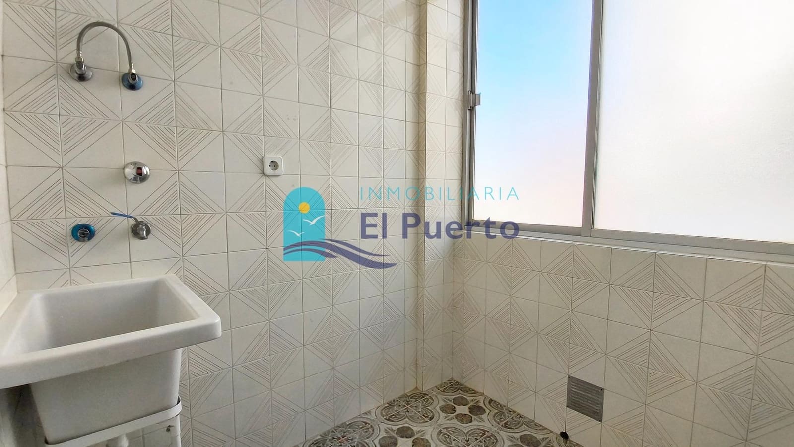 3 bedroom Flat for sale in Puerto de Mazarron - € 116,000 (Ref: 9825354)