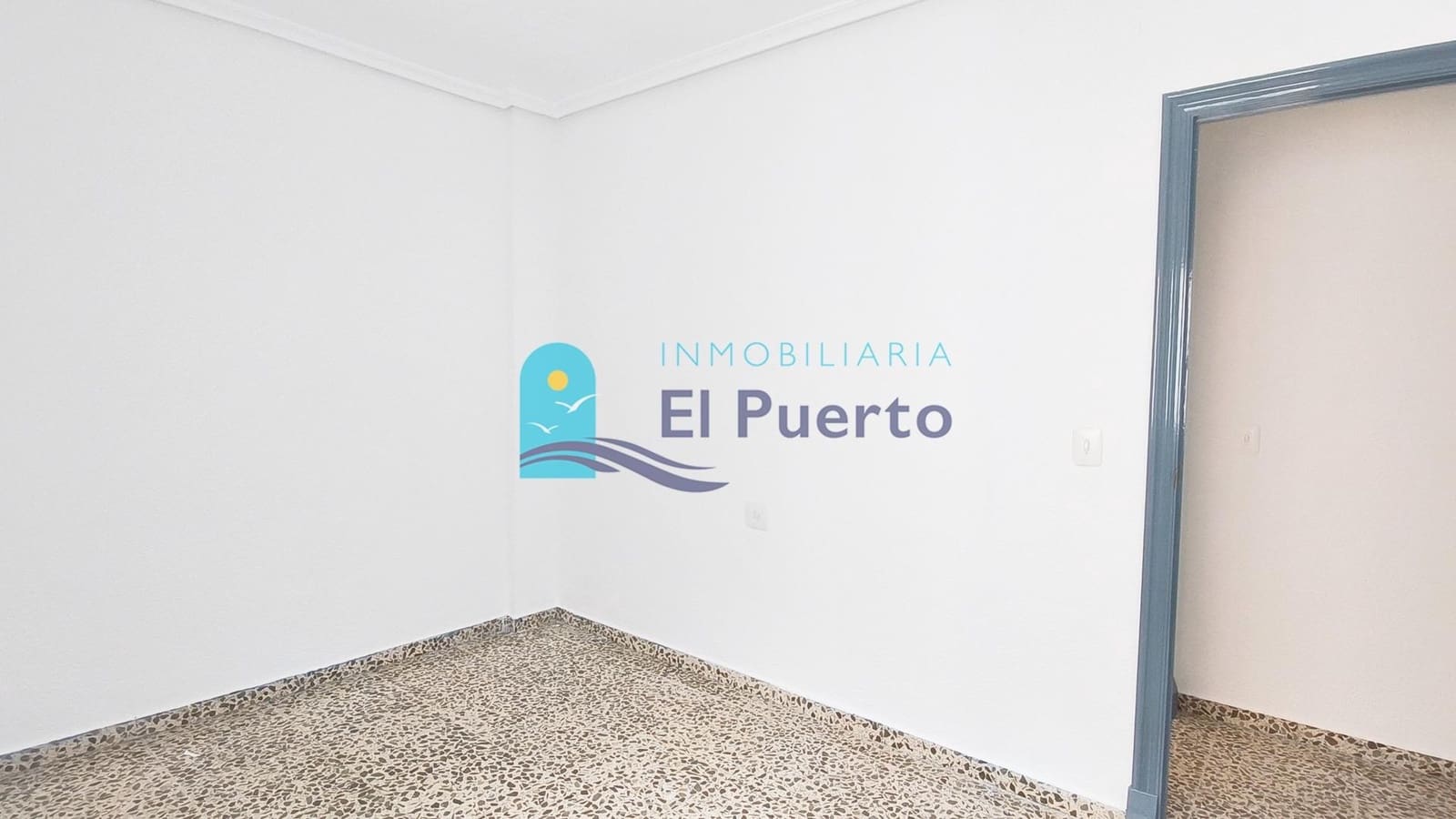 3 bedroom Flat for sale in Puerto de Mazarron - € 116,000 (Ref: 9825354)