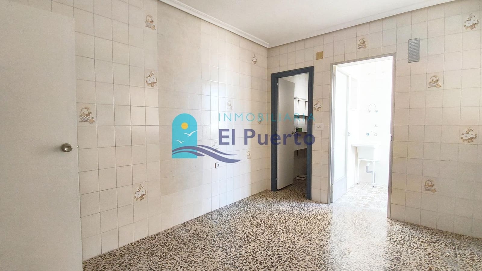 3 bedroom Flat for sale in Puerto de Mazarron - € 116,000 (Ref: 9825354)