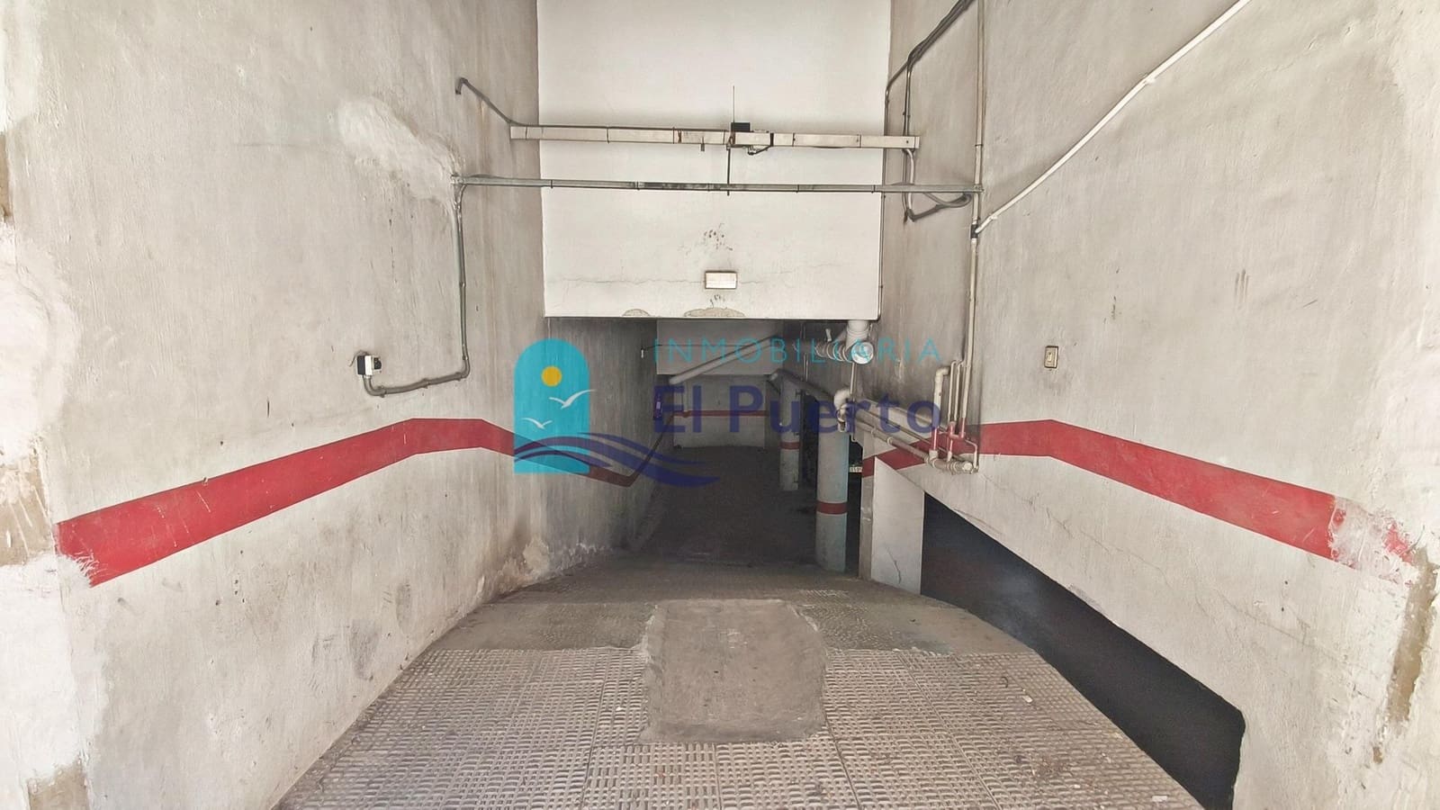 Garage for sale in Mazarron - € 13,900 (Ref: 9831619)