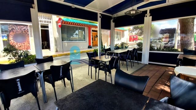 Commercieel te koop in Puerto de Mazarron, Mazarrón - € 106.000 (Ref: 9831620)