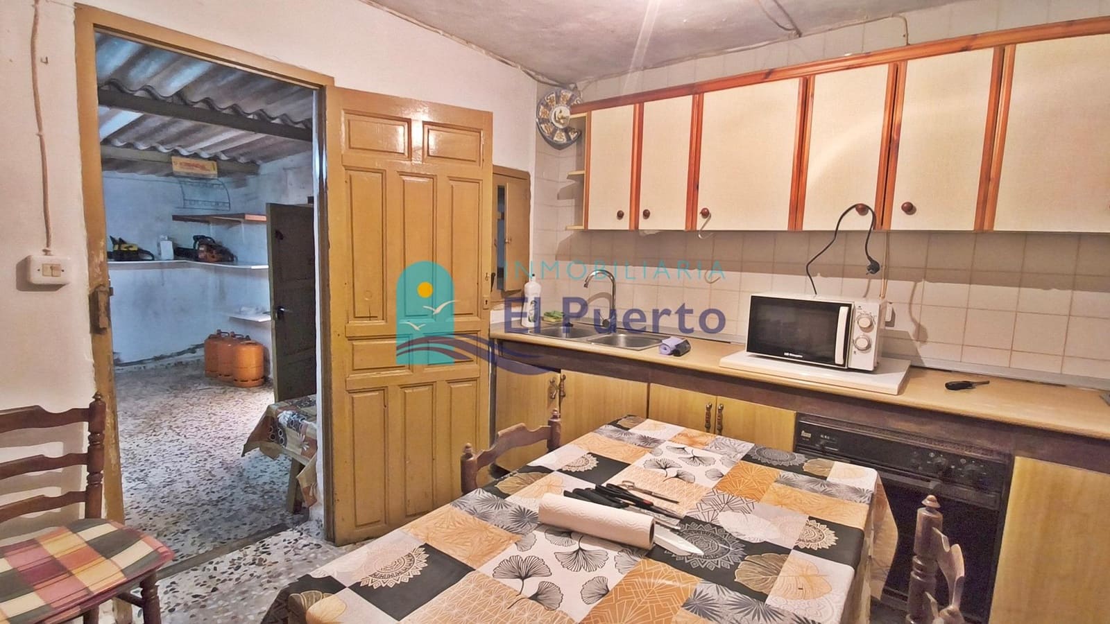 3 bedroom Villa for sale in Mazarron with garage - € 139,900 (Ref: 9855557)