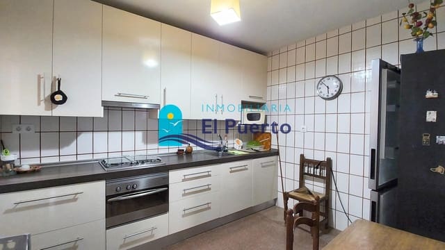 4 chambre Appartement à vendre à Mazarrón avec garage - 190 000 € (Ref: 9860201)