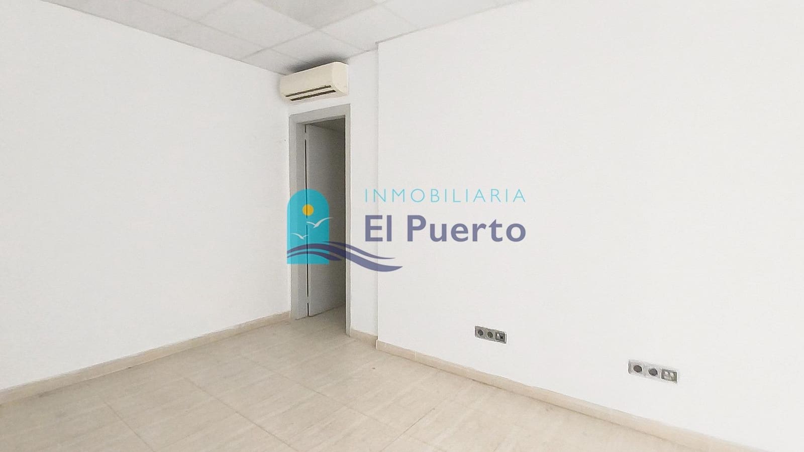3 soveværelse Erhverv til salg i Puerto de Mazarron - € 144.000 (Ref: 9860202)