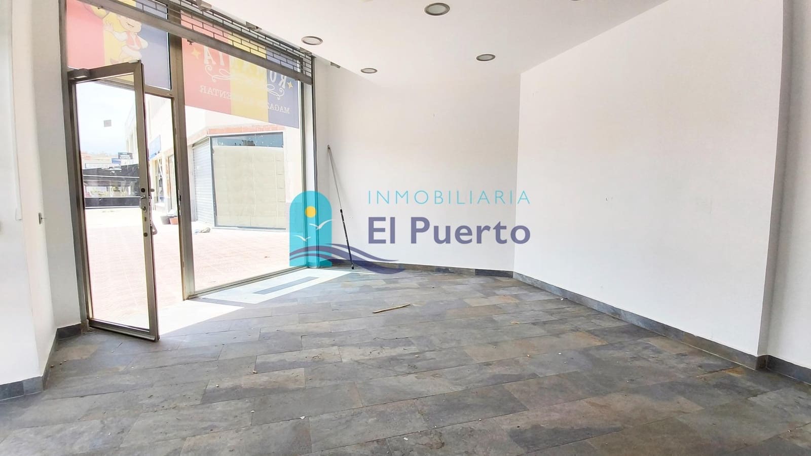 3 soveværelse Erhverv til salg i Puerto de Mazarron - € 144.000 (Ref: 9860202)