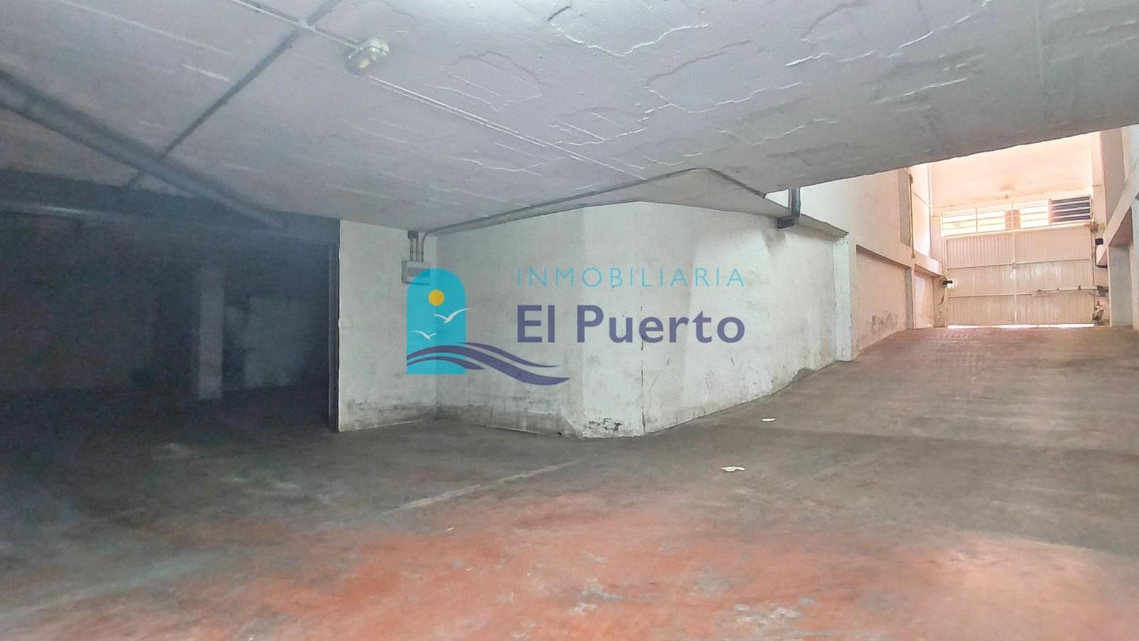 Garage à vendre à Puerto de Mazarron - 15 000 € (Ref: 9861939)
