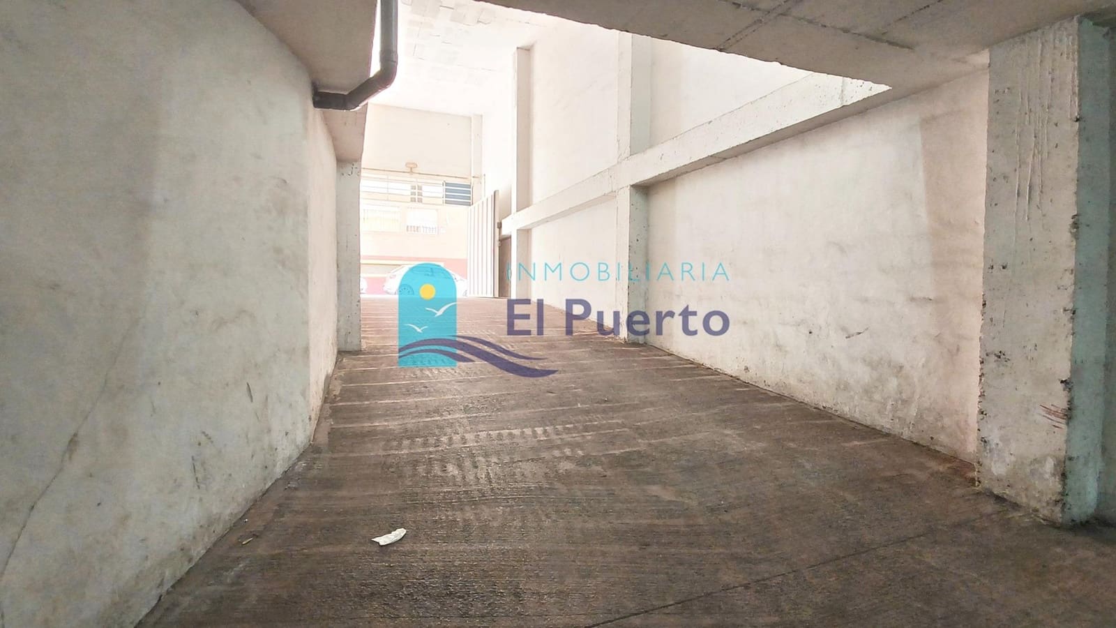 Garage à vendre à Puerto de Mazarron - 15 000 € (Ref: 9861939)
