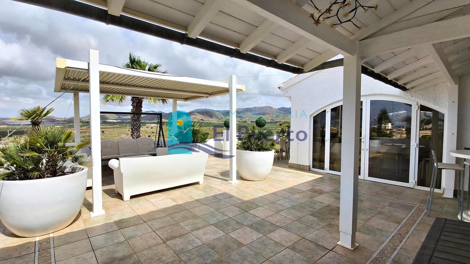 5 camera da letto Villa in vendita in Isla Plana con piscina garage - 834.000 € (Rif: 9867093)