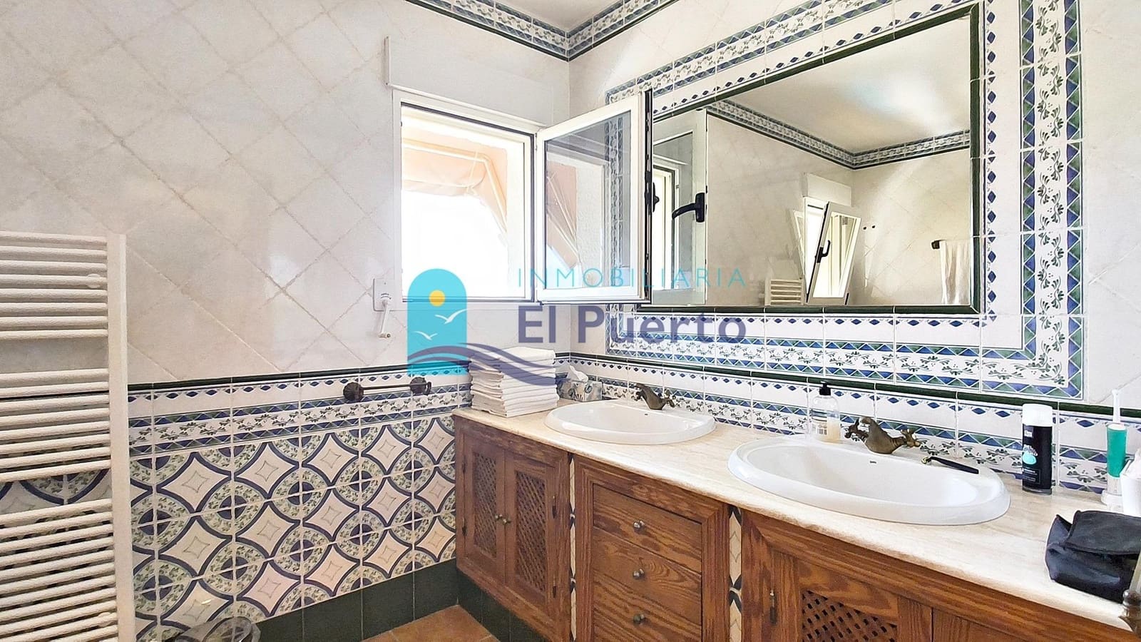 5 camera da letto Villa in vendita in Isla Plana con piscina garage - 834.000 € (Rif: 9867093)