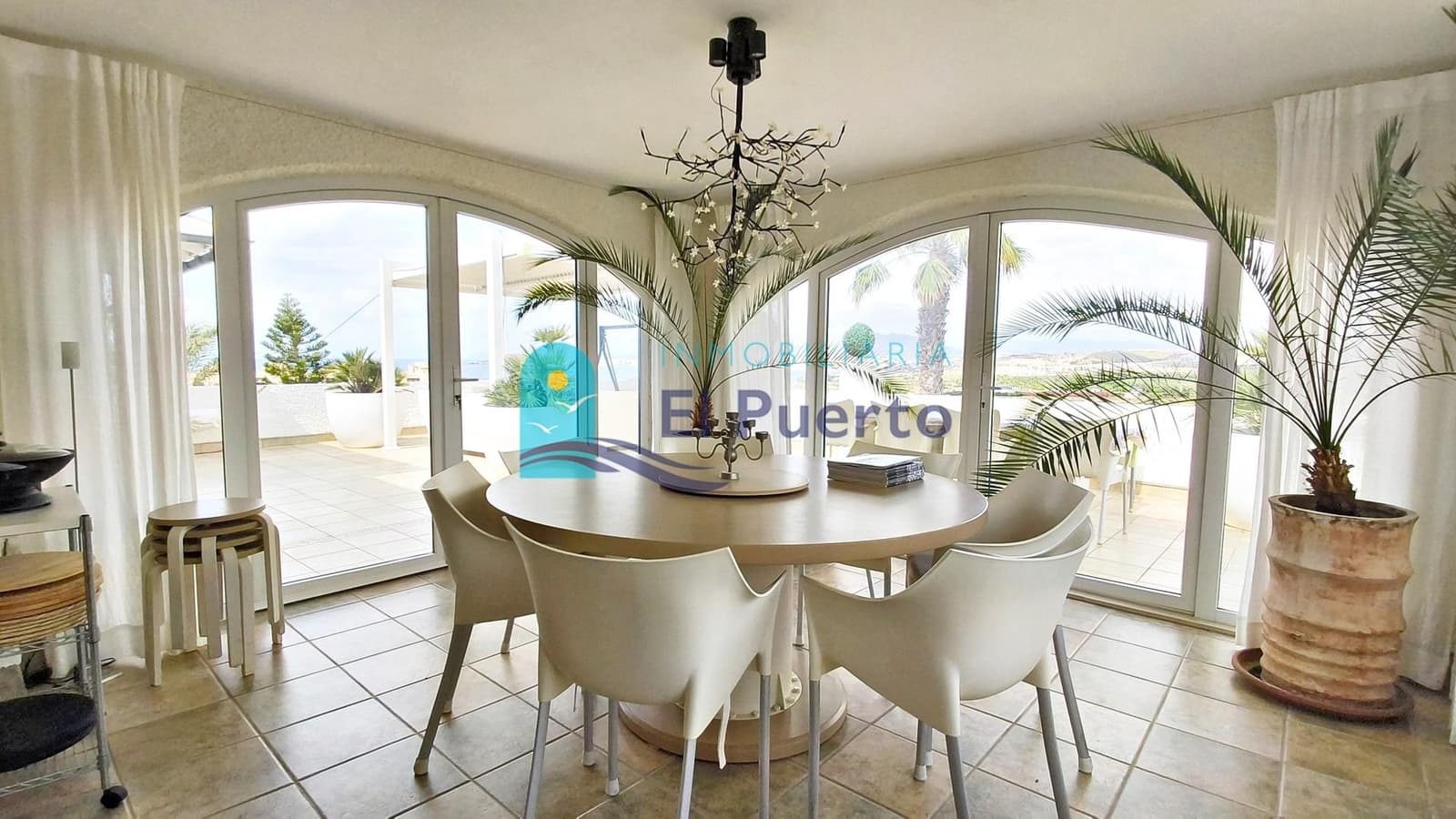 5 camera da letto Villa in vendita in Isla Plana con piscina garage - 834.000 € (Rif: 9867093)