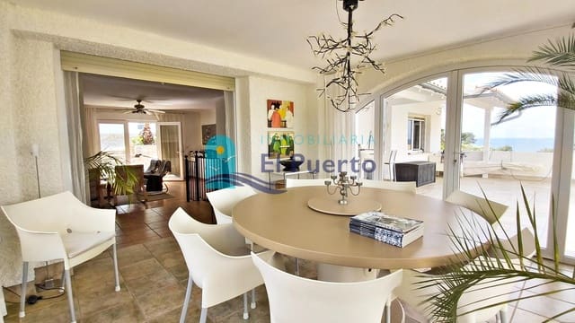 5 makuuhuone Huvila myytävänä paikassa Isla Plana, Cartagena mukana uima-altaan 
autotalli - 834 000 € (Ref: 9867093)