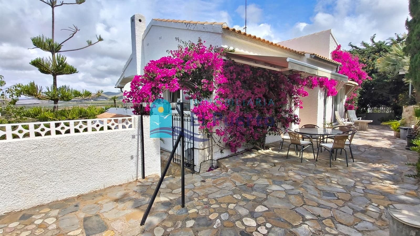 5 camera da letto Villa in vendita in Isla Plana con piscina garage - 834.000 € (Rif: 9867093)