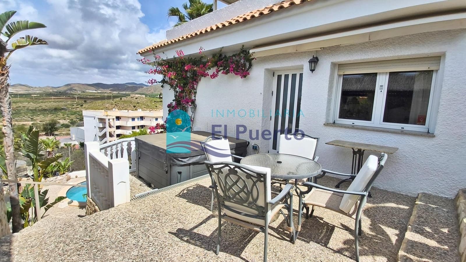 5 camera da letto Villa in vendita in Isla Plana con piscina garage - 834.000 € (Rif: 9867093)