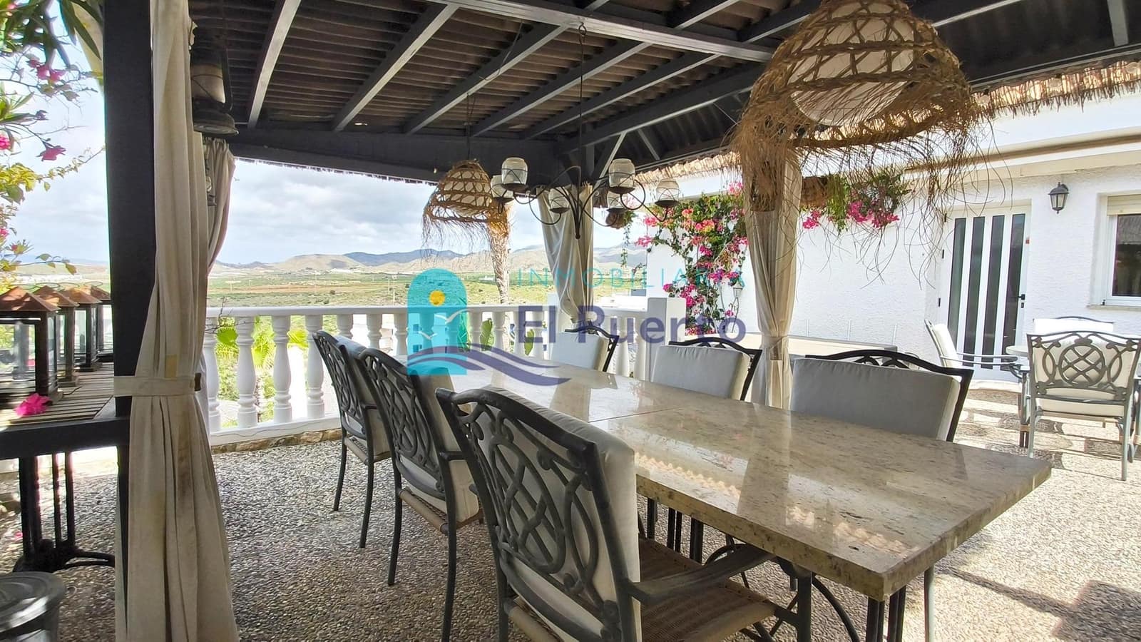 5 camera da letto Villa in vendita in Isla Plana con piscina garage - 834.000 € (Rif: 9867093)