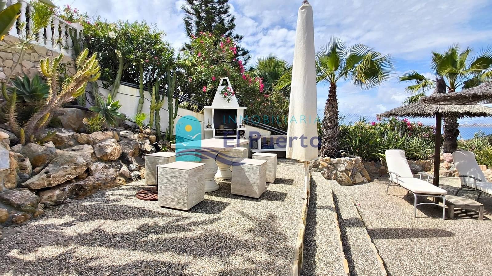 5 camera da letto Villa in vendita in Isla Plana con piscina garage - 834.000 € (Rif: 9867093)