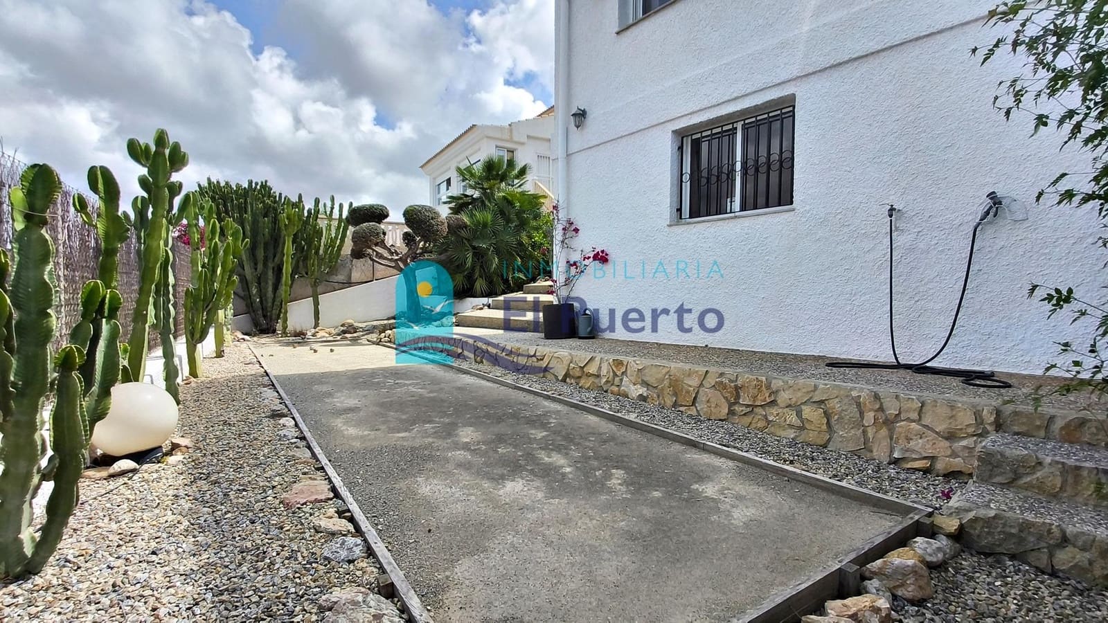 5 camera da letto Villa in vendita in Isla Plana con piscina garage - 834.000 € (Rif: 9867093)