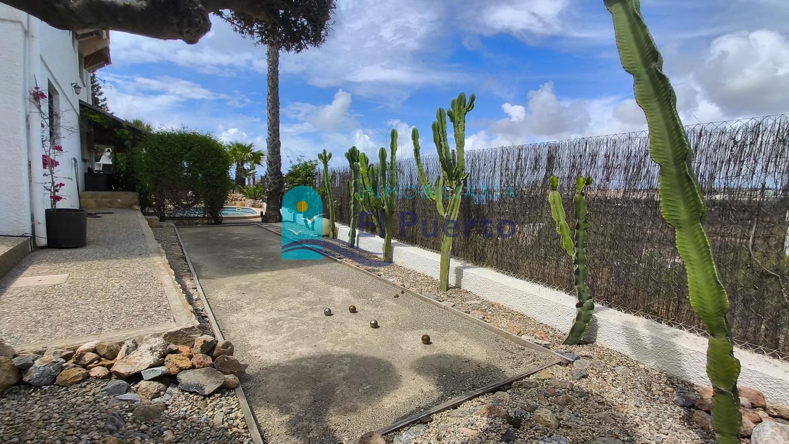 5 camera da letto Villa in vendita in Isla Plana con piscina garage - 834.000 € (Rif: 9867093)