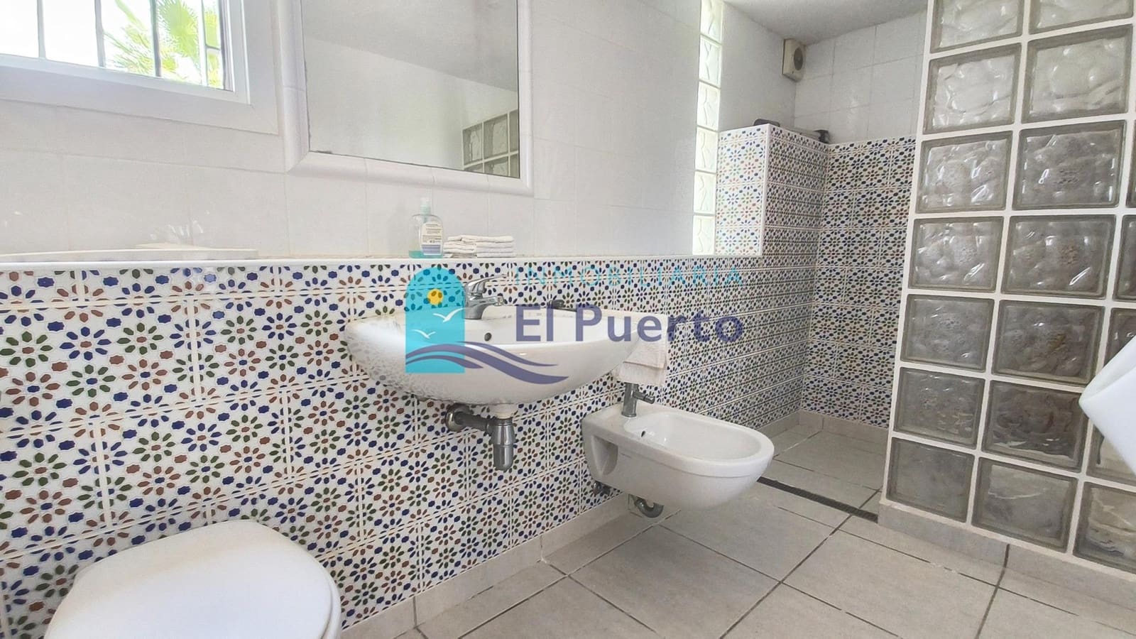 5 camera da letto Villa in vendita in Isla Plana con piscina garage - 834.000 € (Rif: 9867093)