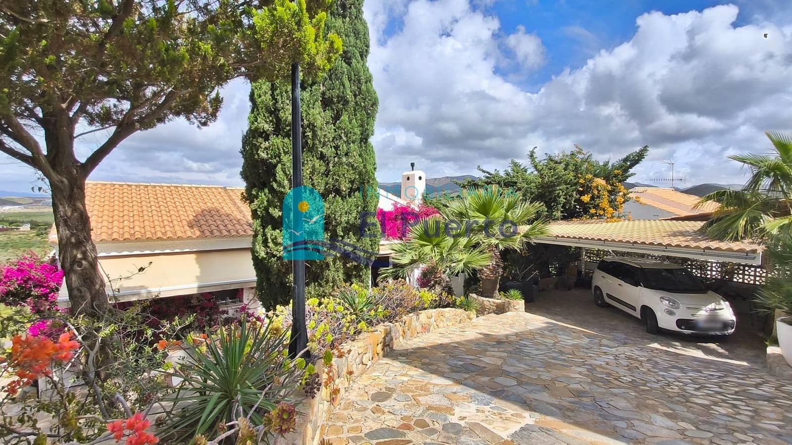 5 camera da letto Villa in vendita in Isla Plana con piscina garage - 834.000 € (Rif: 9867093)