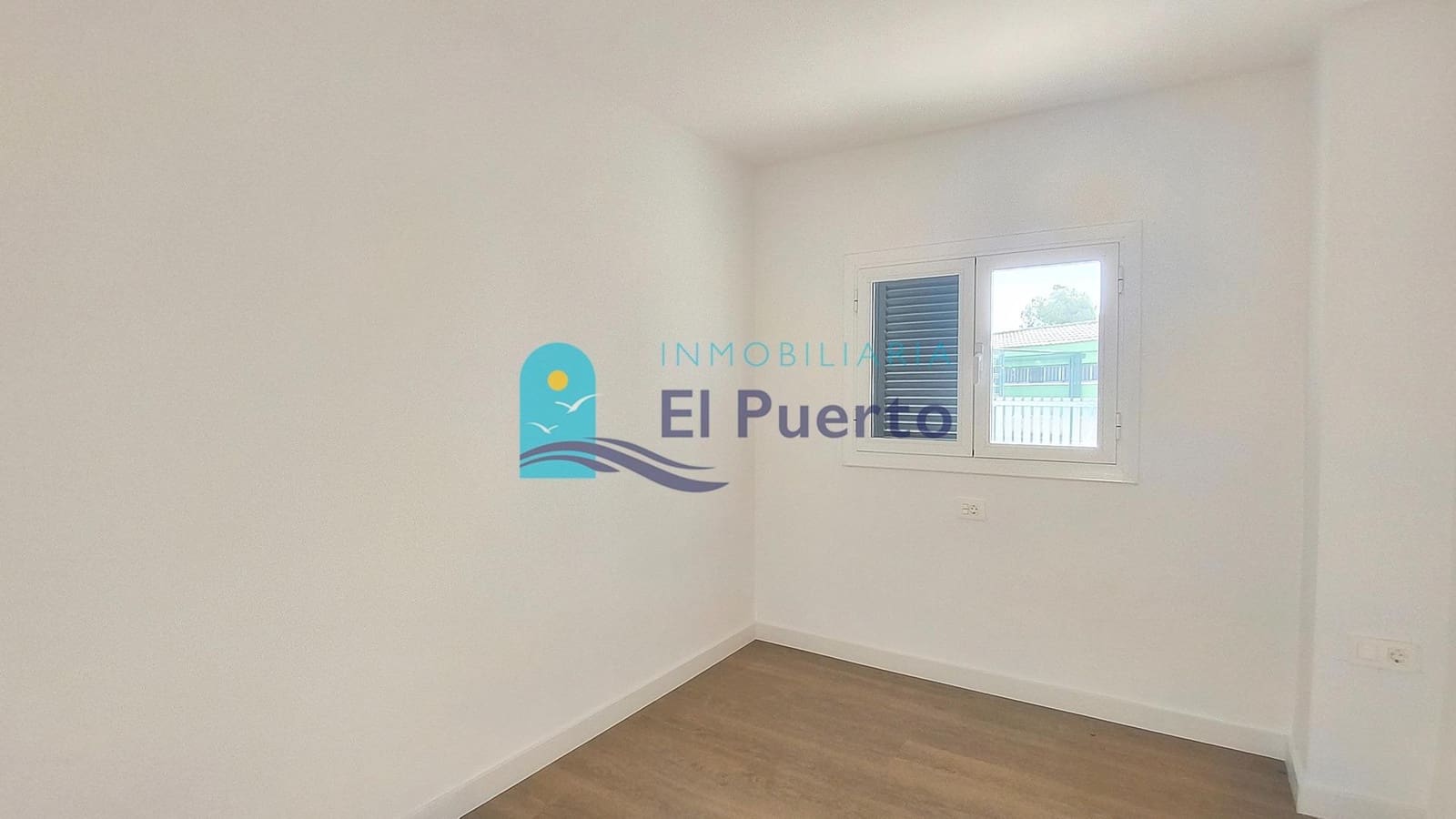 2 slaapkamer Appartement te koop in Puerto de Mazarron met zwembad - € 125.000 (Ref: 9868677)