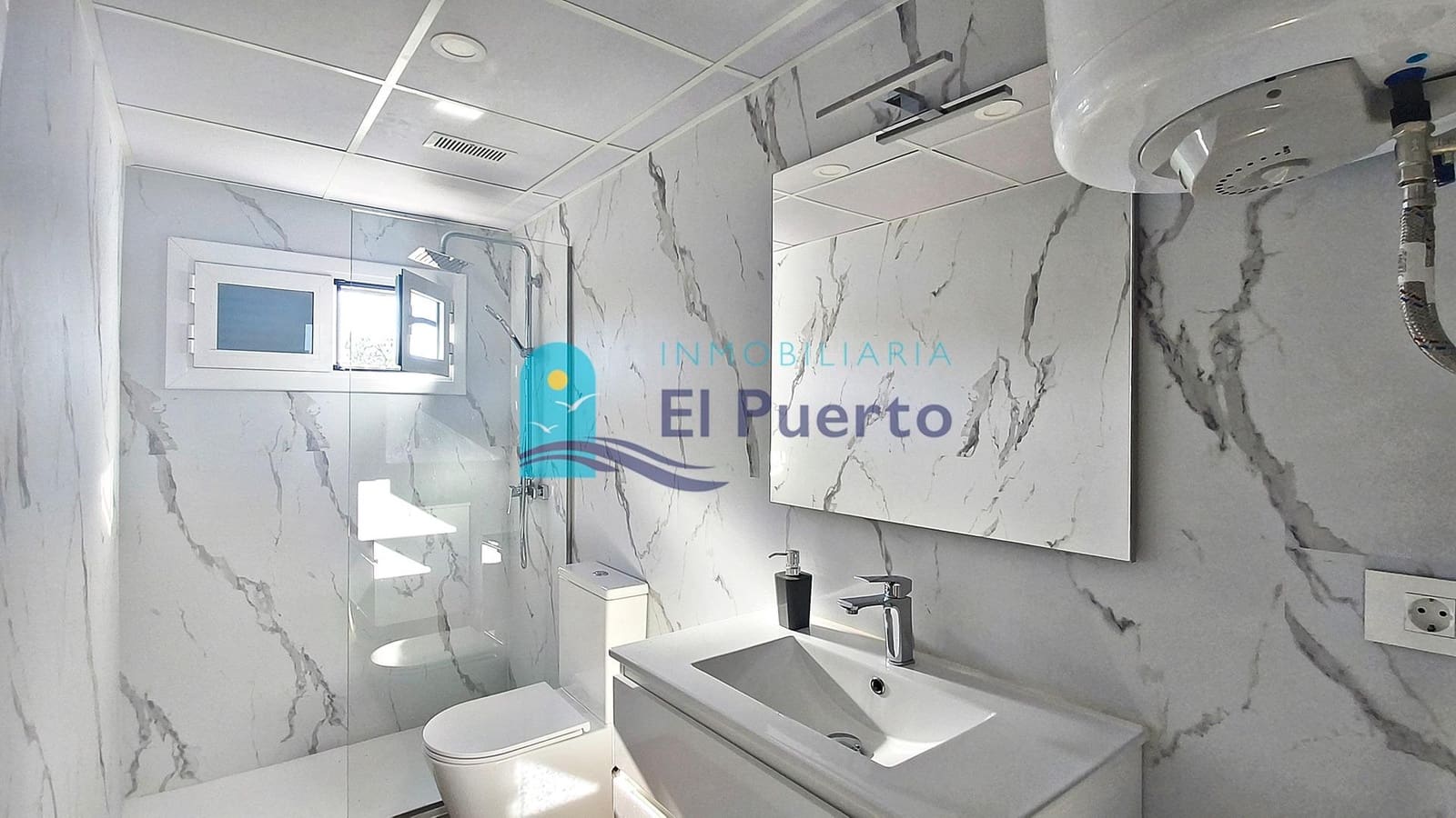 2 slaapkamer Appartement te koop in Puerto de Mazarron met zwembad - € 125.000 (Ref: 9868677)