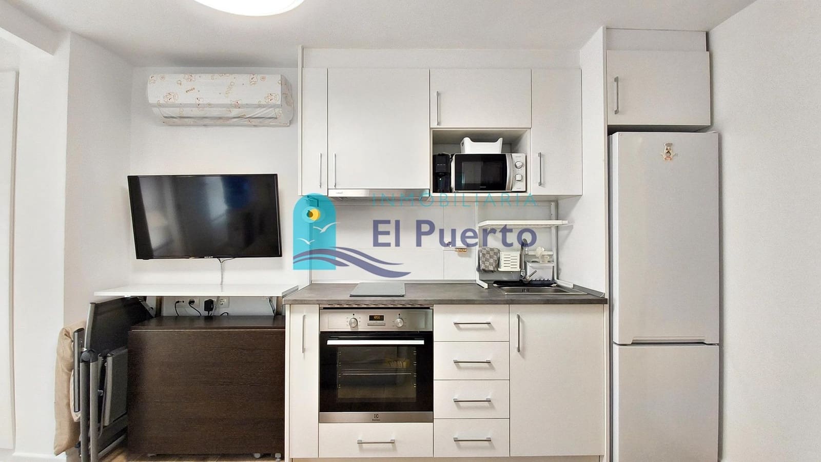 2 bedroom Apartment for sale in Puerto de Mazarron - € 69,900 (Ref: 9873612)