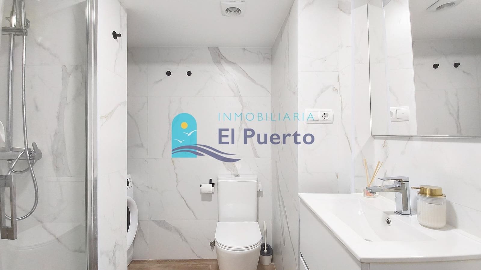 2 bedroom Apartment for sale in Puerto de Mazarron - € 69,900 (Ref: 9873612)