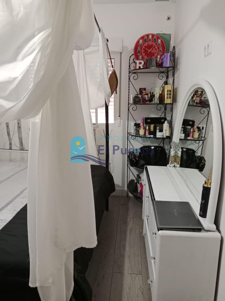 3 bedroom Townhouse for sale in Los Canovas with garage - € 89,900 (Ref: 9913784)