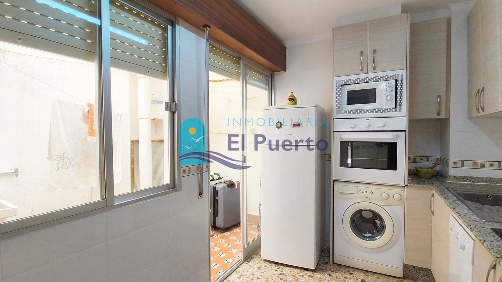 2 chambre Appartement à vendre à Puerto de Mazarron avec garage - 192 900 € (Ref: 9938285)