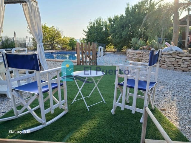 4 soveværelse Finca/Landehus til salg i Totana med swimmingpool - € 350.000 (Ref: 9942604)