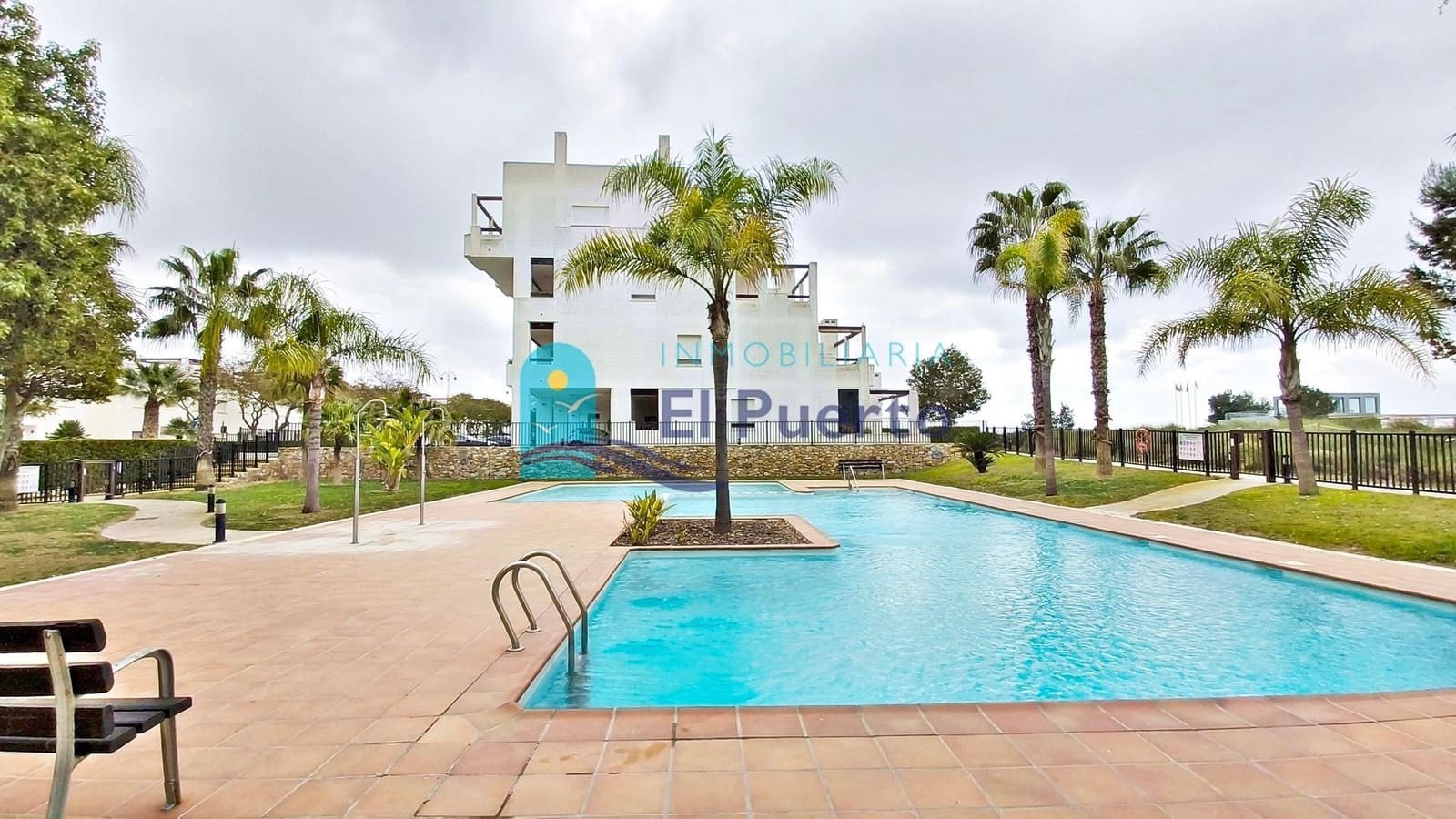 2 quarto Apartamento para venda em Condado de Alhama com piscina - 129 000 € (Ref: 9945800)
