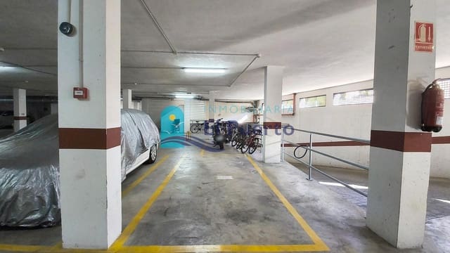 Garage til salg i Puerto de Mazarron, Mazarrón - € 12.000 (Ref: 9949881)