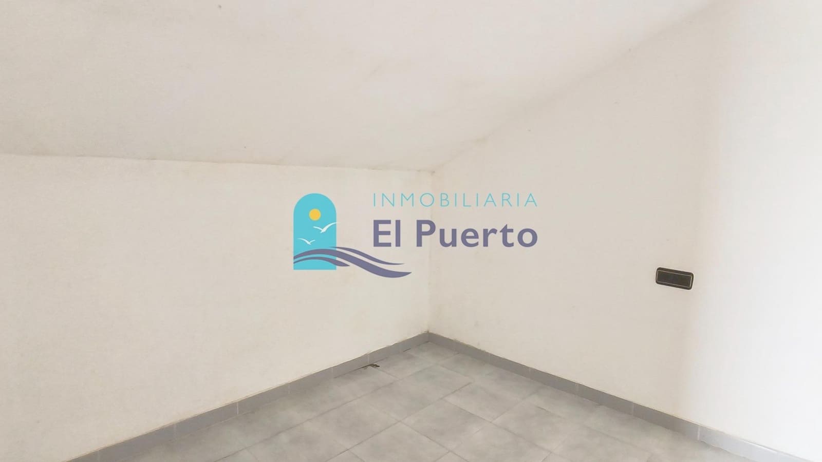 4 bedroom Apartment for sale in Puerto de Mazarron - € 184,000 (Ref: 9952707)