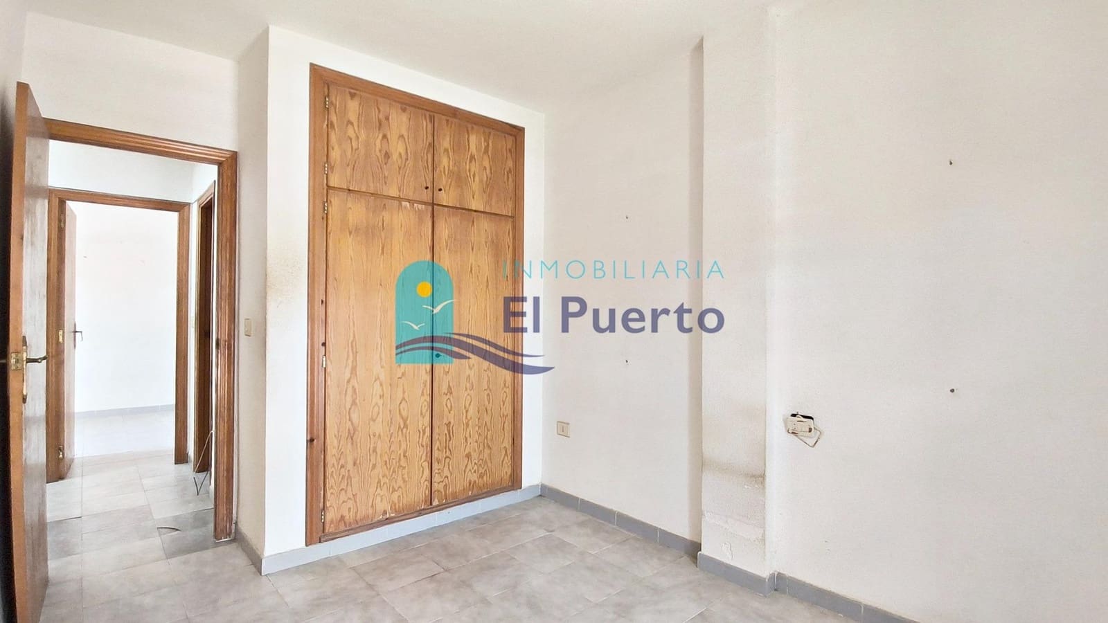 4 bedroom Apartment for sale in Puerto de Mazarron - € 184,000 (Ref: 9952707)